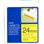 Etiqueta amarilla continua laminada con adhesivo super resistente Brother TZES651, de 24 mm de ancho x 8 mts de largo.