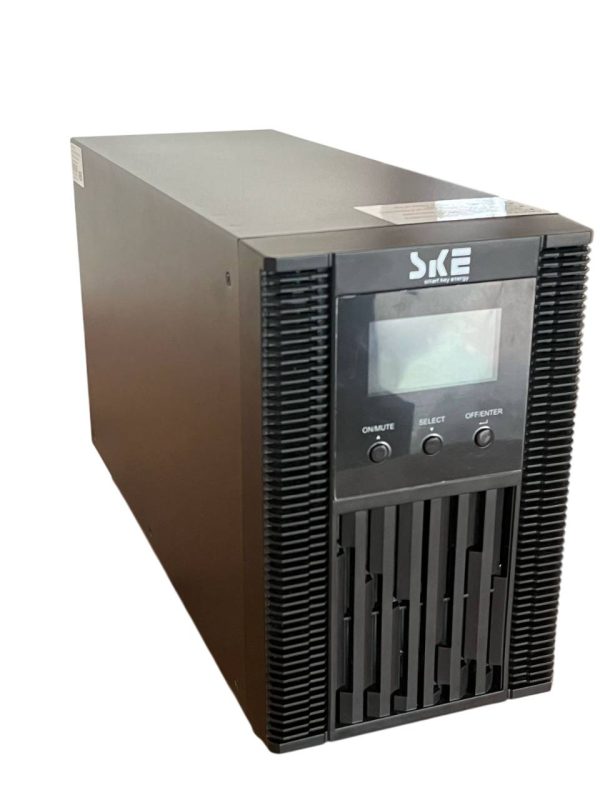 UPS Online SKE Energy (UH11-2 LS) 2,000va/1,800w, Monofásico, Doble Conversión, Color Negro, Voltaje de Entrada y Salida 120V