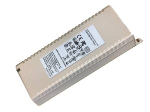 Inyector PoE+ Midspan para HPE Instant On (R9M77A) 802.3at, 30 watts